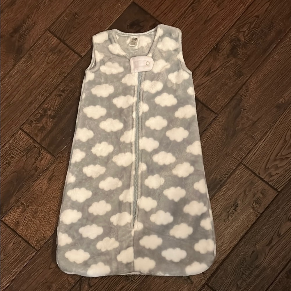 Cozy Cloud Print Kids Pajamas